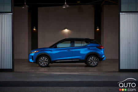 2021 Nissan Kicks, profile